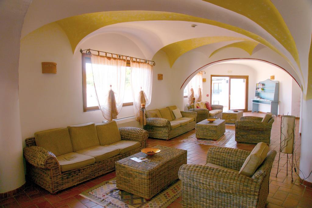 Hotel Li Graniti Байя-Сардинія Екстер'єр фото